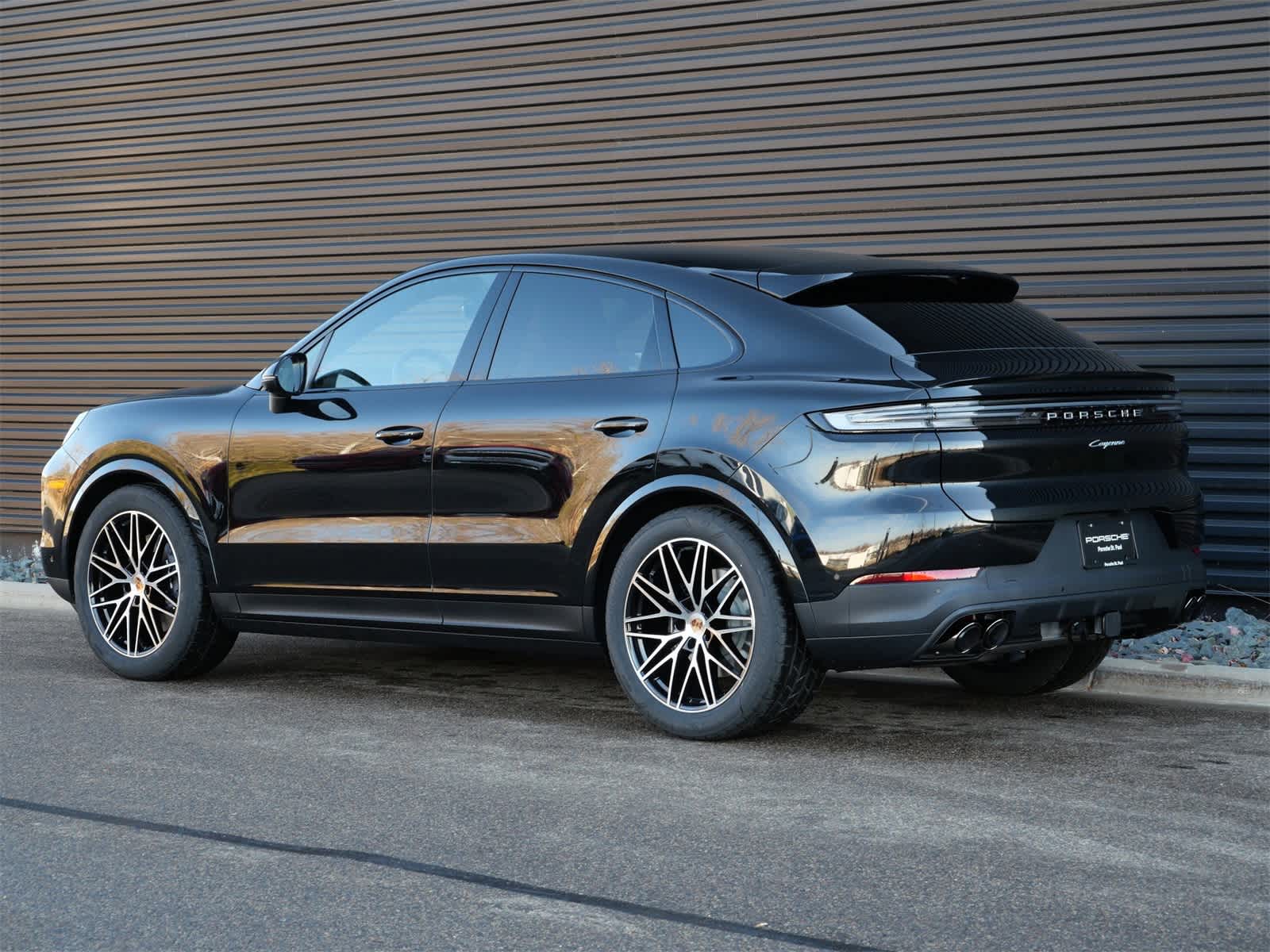 2026 Porsche Cayenne Coupe photo 3