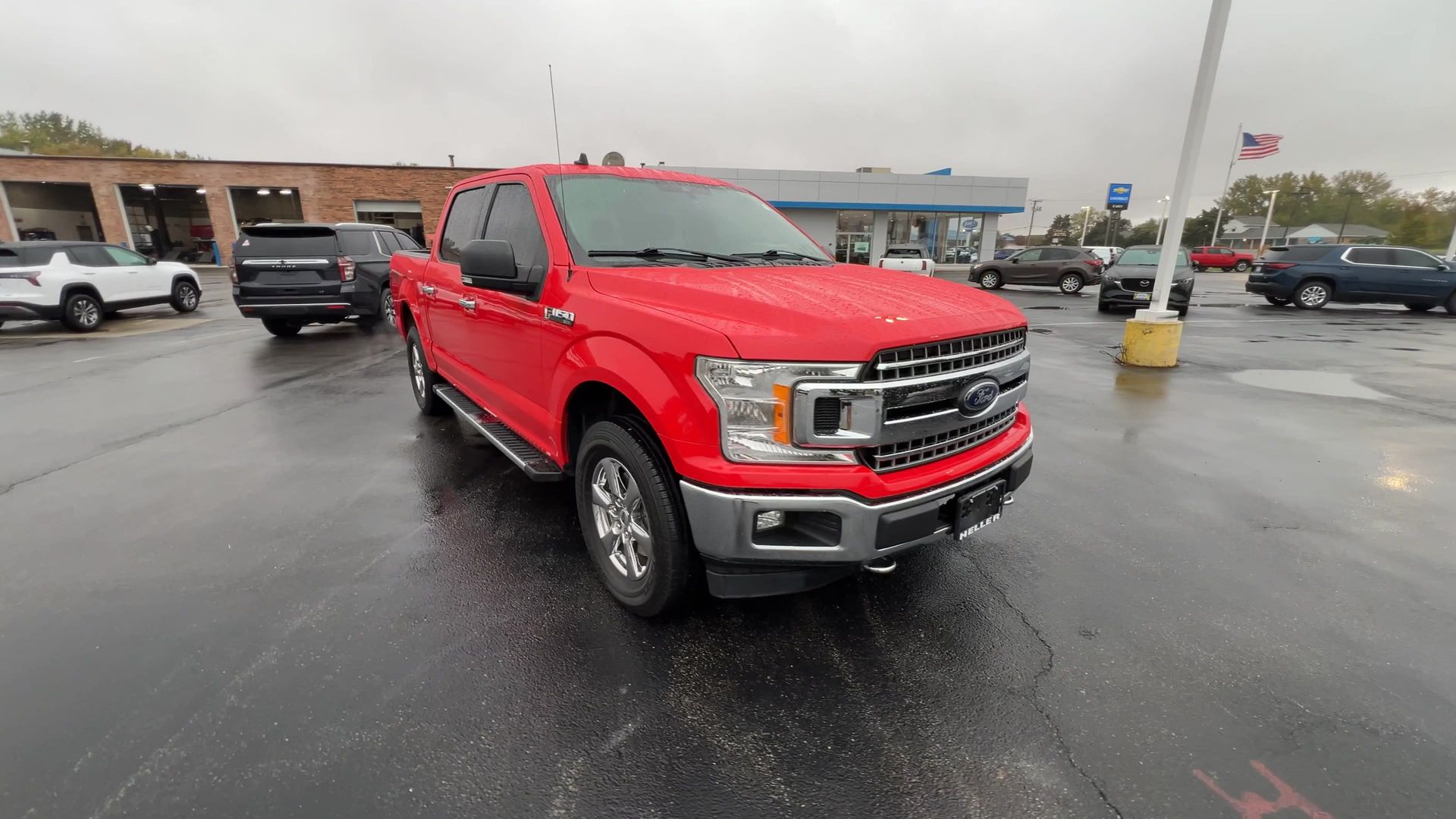 2019 Ford F-150 XLT photo 2