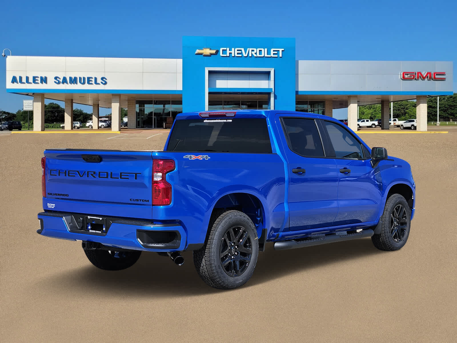 2025 Chevrolet Silverado 1500 Custom photo 3