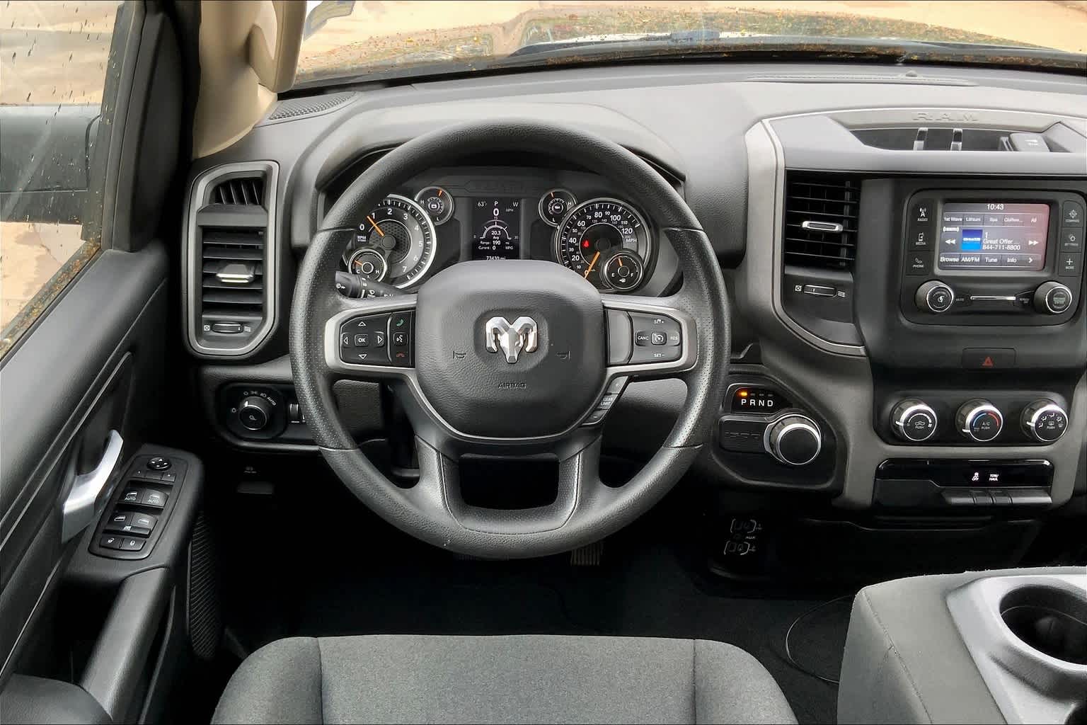 2019 Ram 1500 Tradesman photo 5