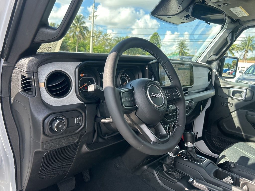 2025 Jeep Wrangler Sport S photo 10