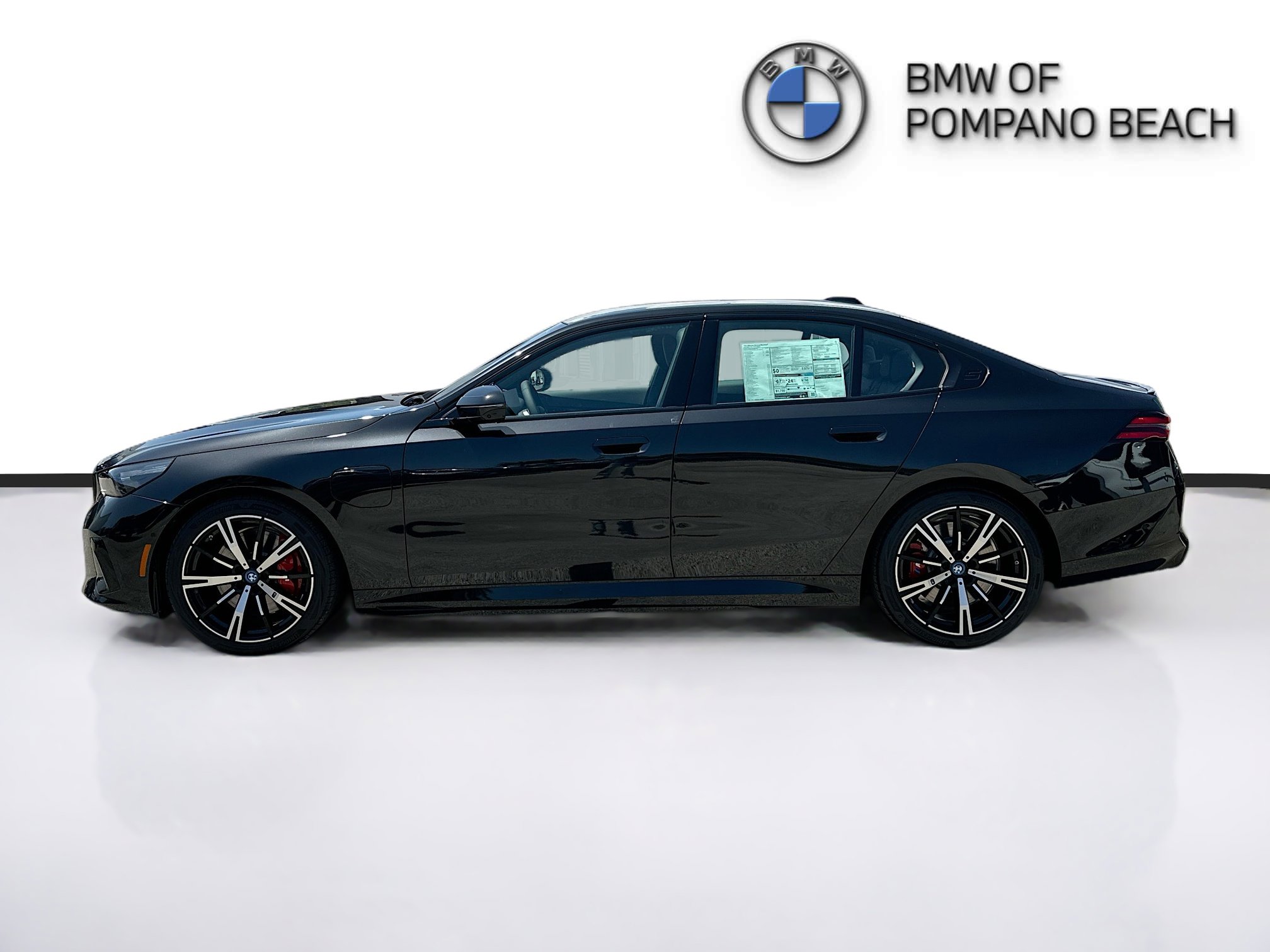 2025 Bmw 550e 550e xDrive photo 4