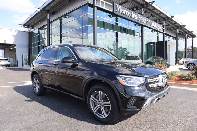 2022 Mercedes-Benz GLC GLC300's photo