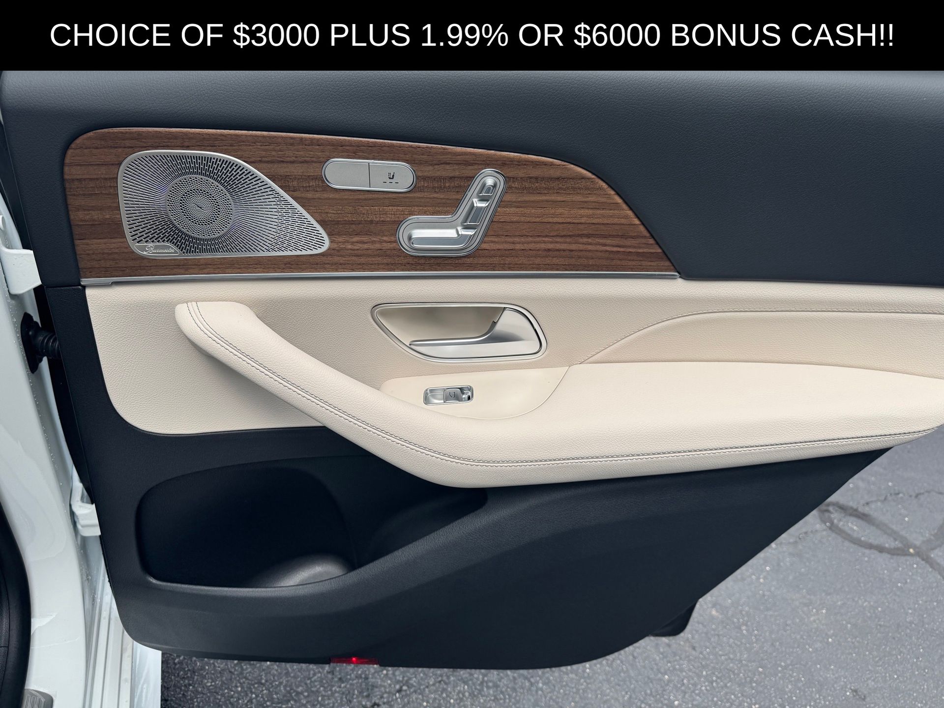 2025 Mercedes Benz GLS 450 4MATIC photo 20