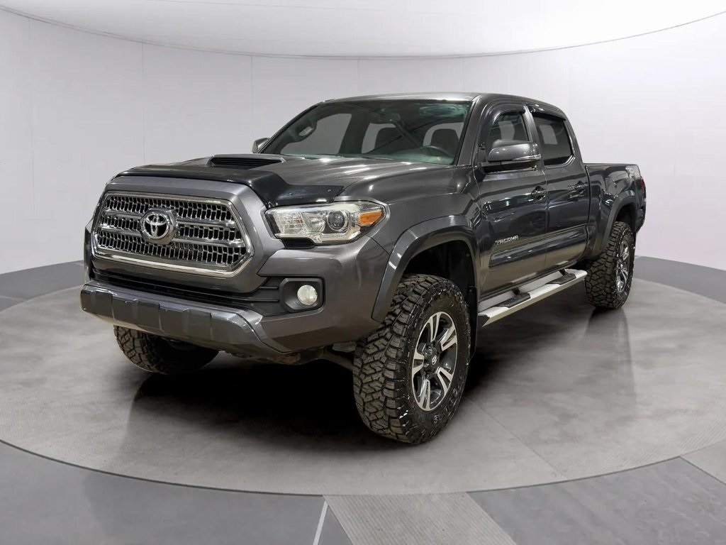 2017 Toyota Tacoma TRD Off-Road photo 8