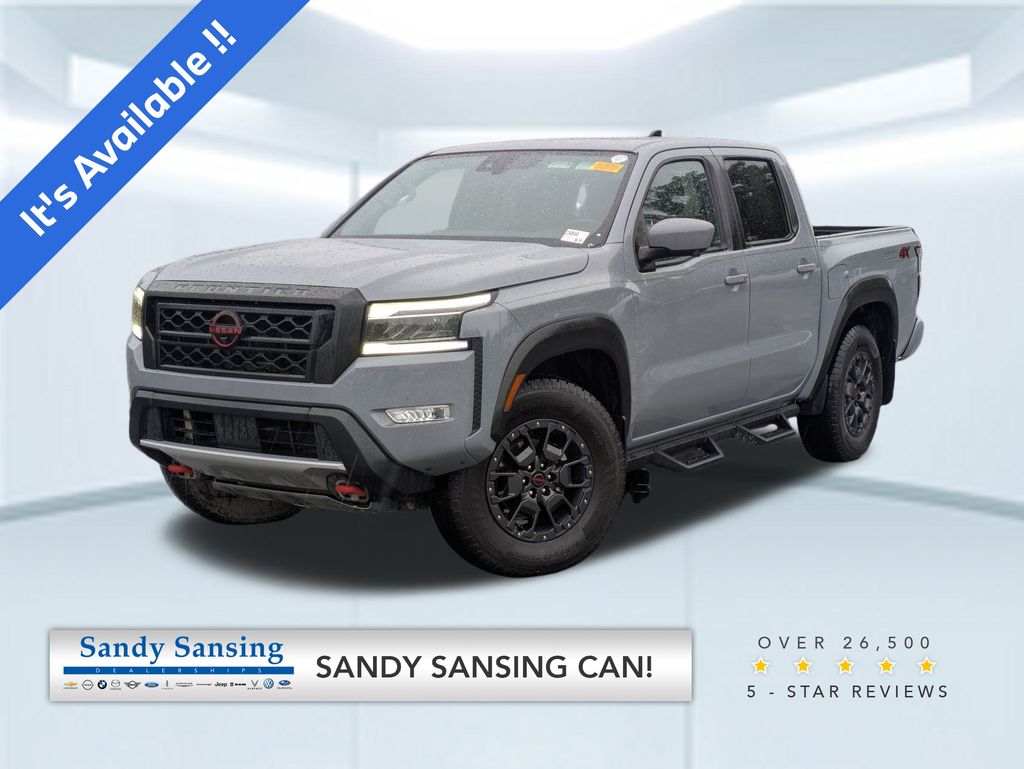 2022 Nissan Frontier PRO-4X's photo