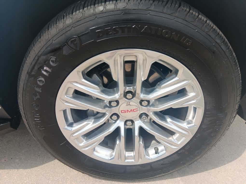 2023 Gmc Yukon SLT photo 2