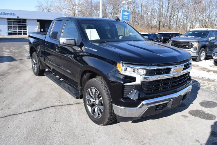 2023 Chevrolet Silverado 1500 LT's photo