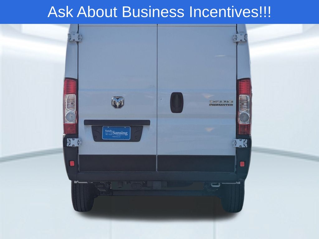 2026 Ram ProMaster 1500 Tradesman Cargo Van photo 3