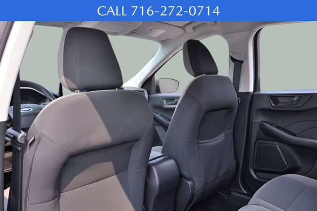 2022 Ford Escape SE photo 8
