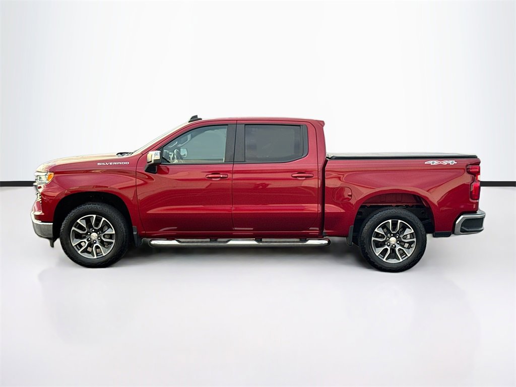 2023 Chevrolet Silverado 1500 LT photo 4