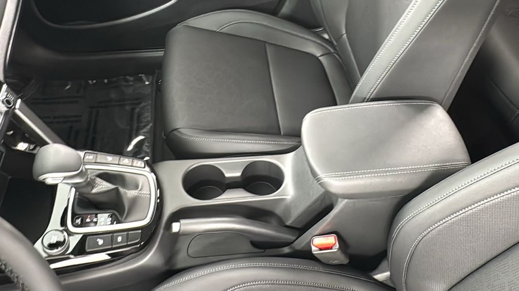 2026 Kia Seltos EX photo 30