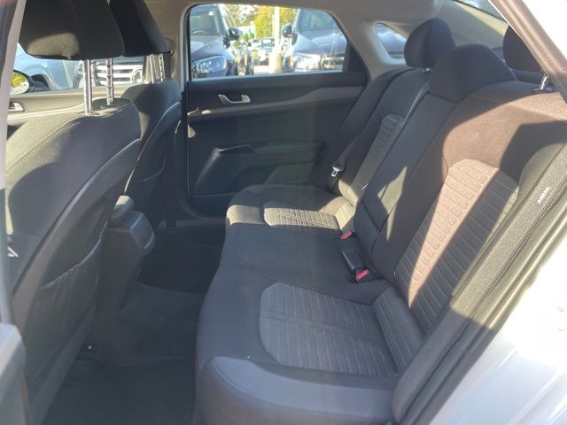 2025 Kia K5 LXS photo 14