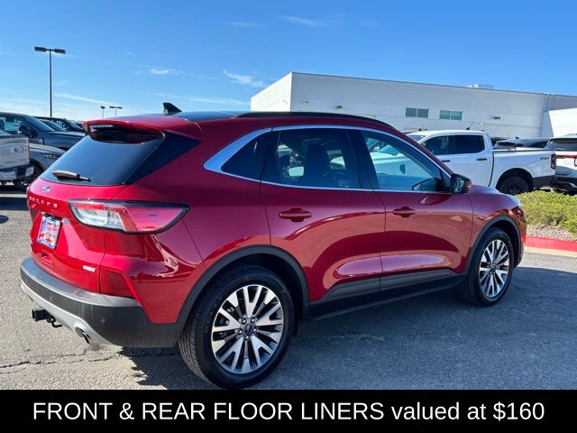 2020 Ford Escape Titanium photo 5