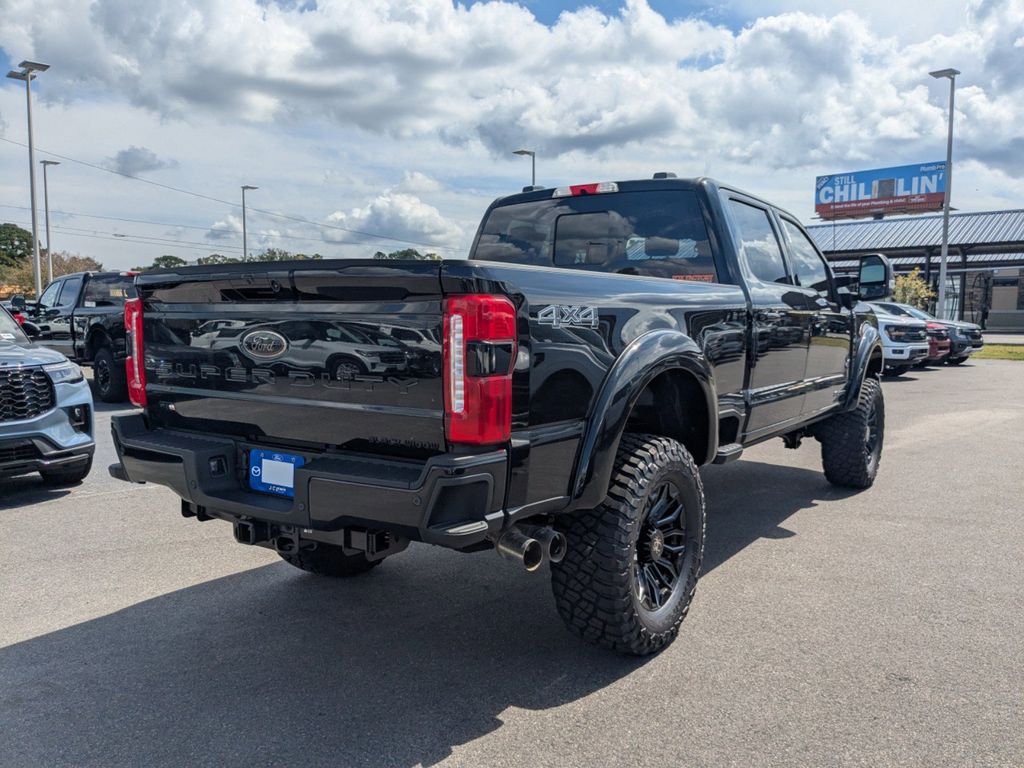 2025 Ford F-250 Lariat photo 3
