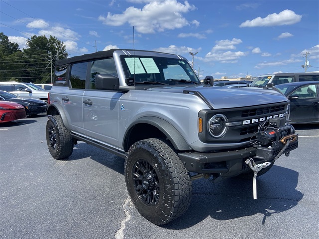 2022 Ford Bronco Black Diamond photo 11