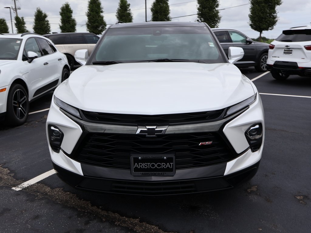 2023 Chevrolet Blazer RS photo 3