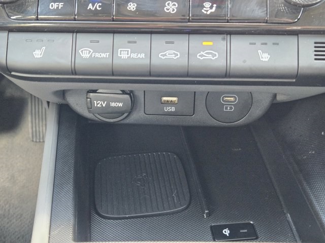 2024 Hyundai Elantra SEL Convenience photo 16