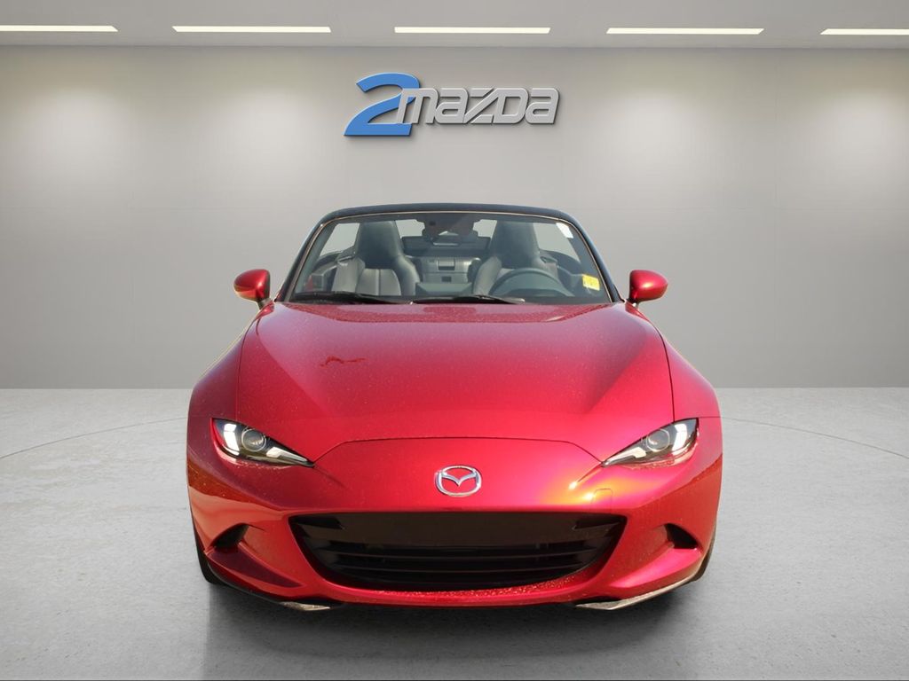 2025 Mazda MX-5 Miata Miata Grand Touring photo 8