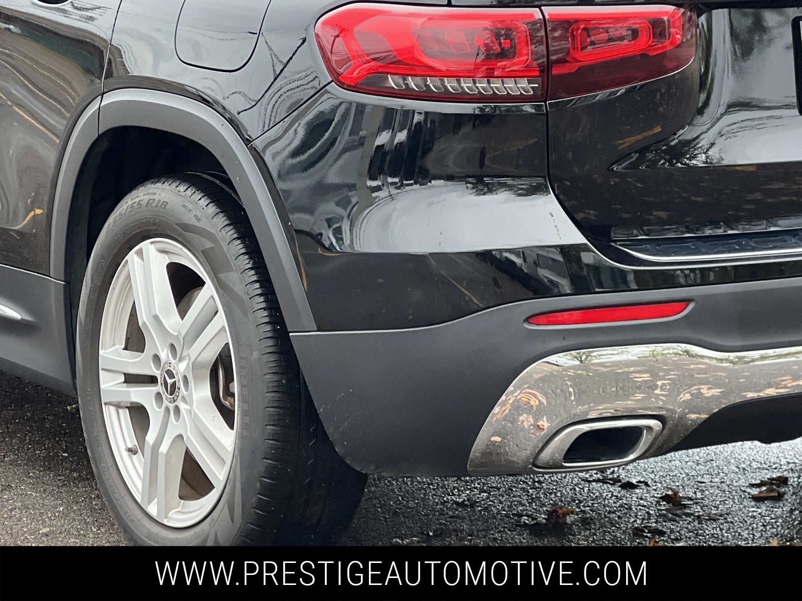 2021 Mercedes Benz GLB 250 4MATIC photo 4