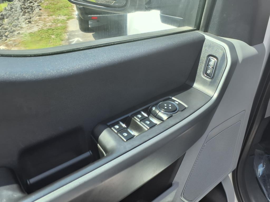 2024 Ford F-250 XLT photo 10