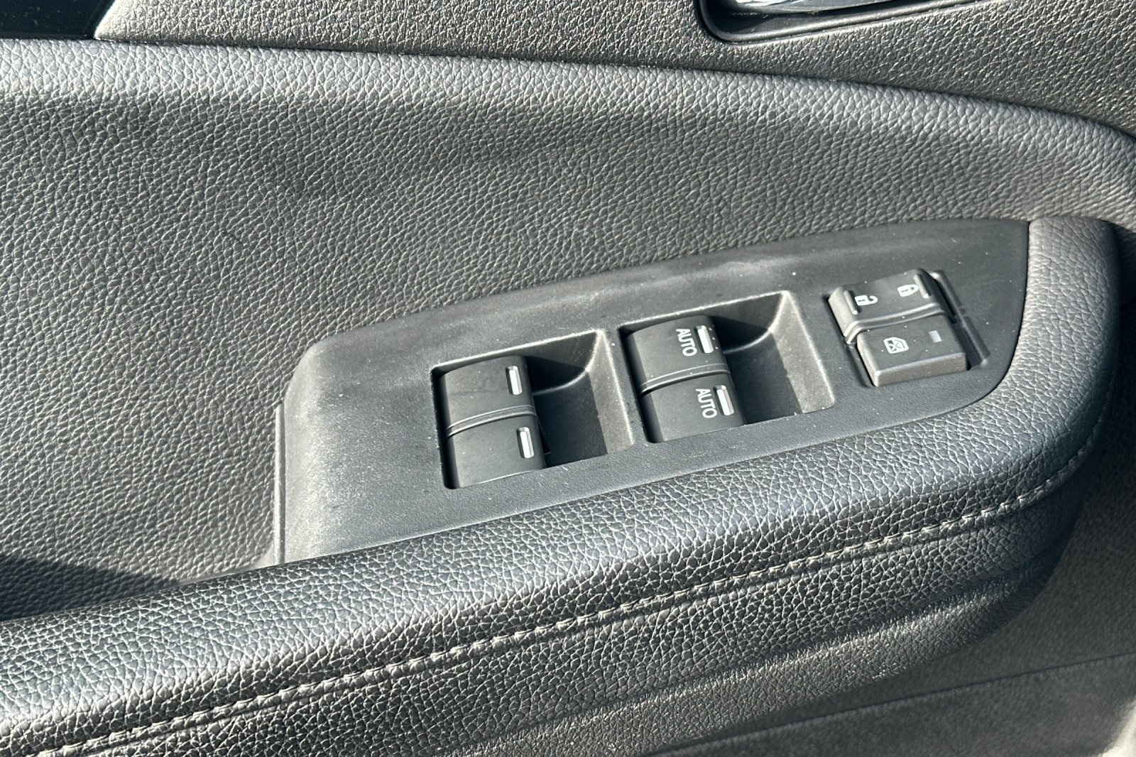 2021 Honda Passport Elite photo 10