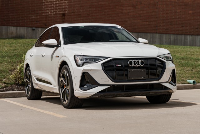 2022 Audi e-tron Sportback S line Premium Plus