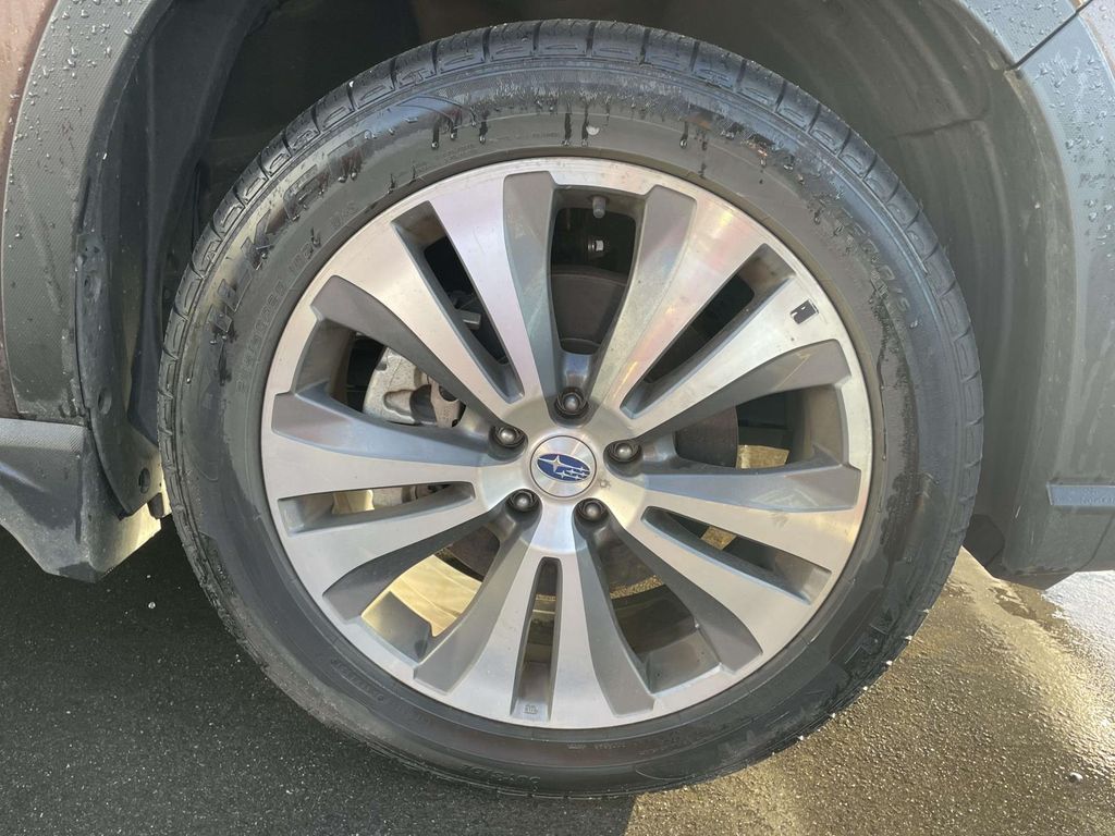 2020 Subaru Ascent Limited photo 2