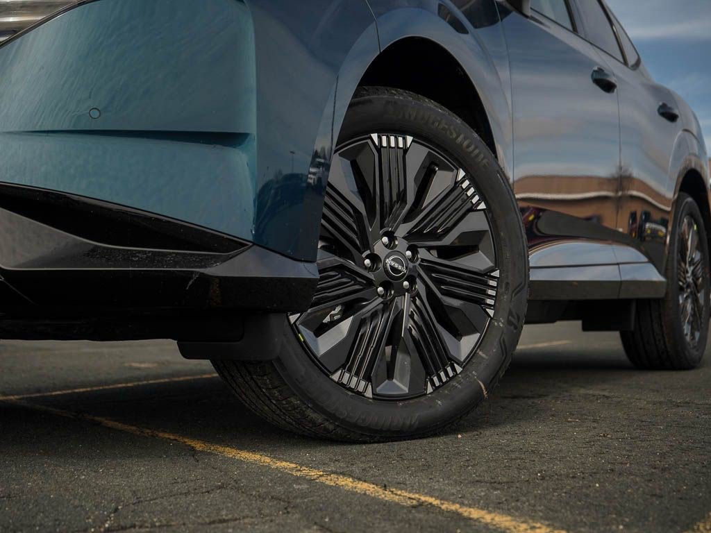 2025 Nissan Murano Platinum photo 5