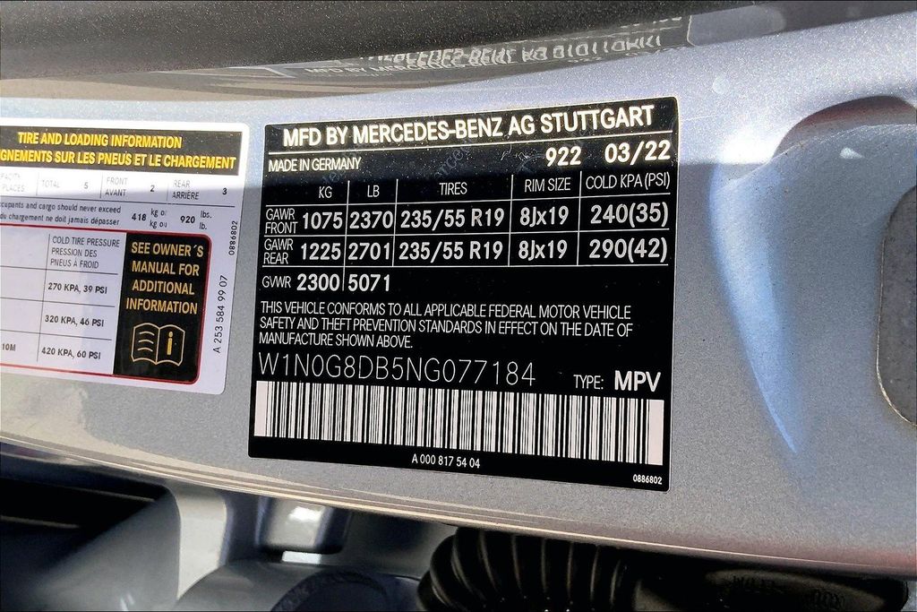 2022 Mercedes Benz GLC 300 photo 24