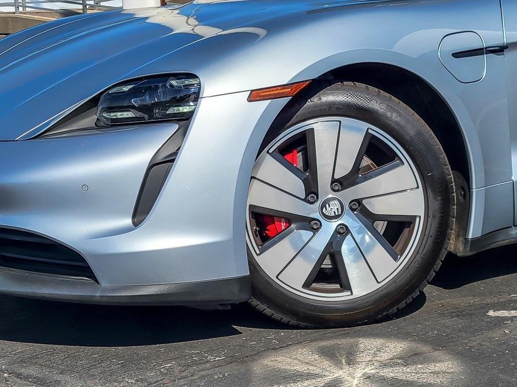 2022 Porsche Taycan 4S photo 3
