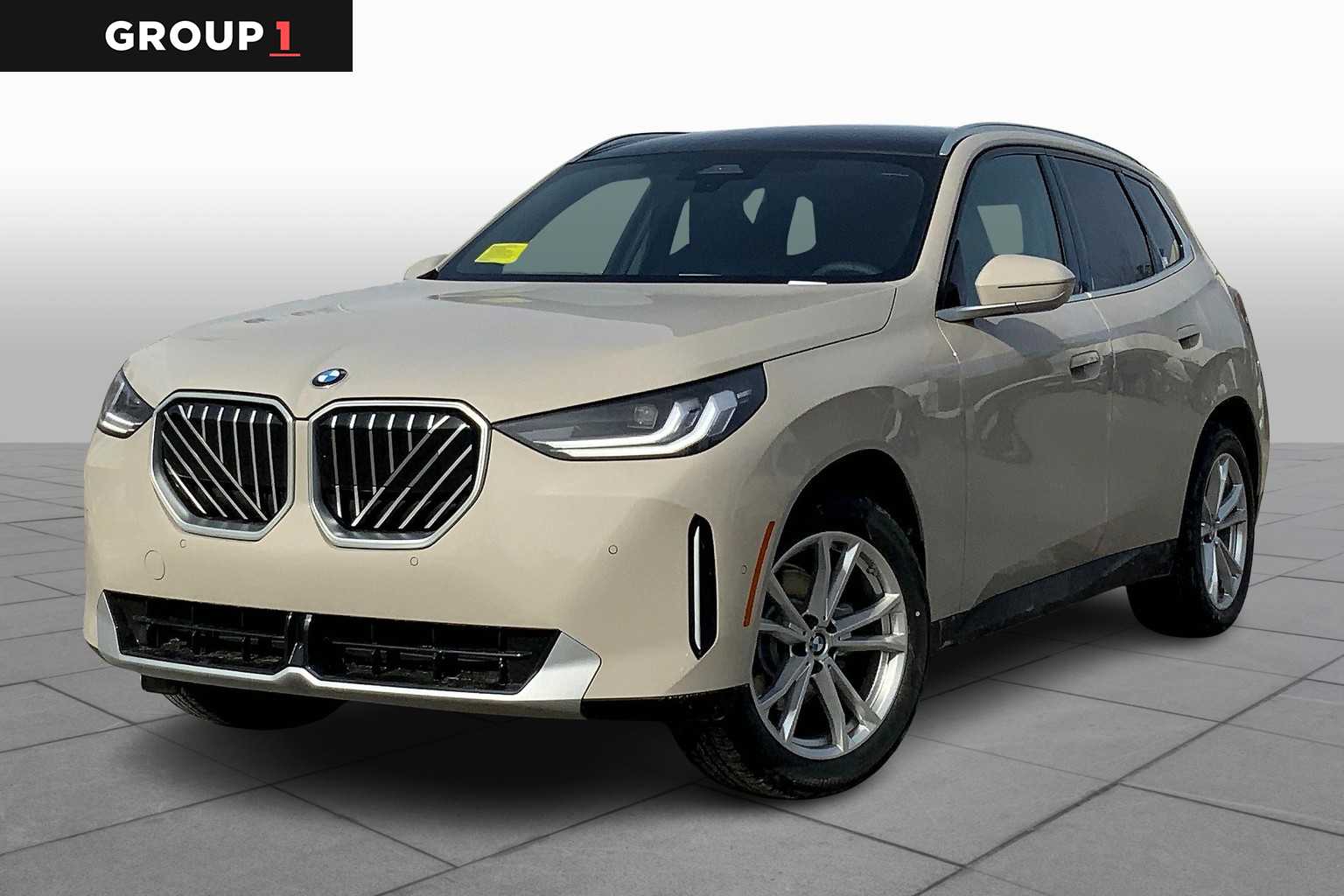 2025 BMW X3 30's photo