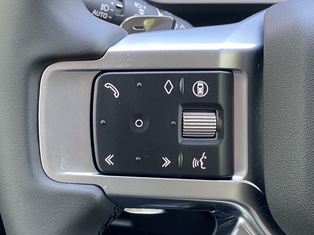 2025 Land Rover Discovery SE photo 25