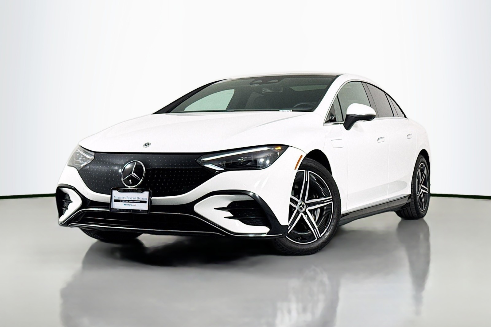 2023 Mercedes-Benz EQE Base's photo