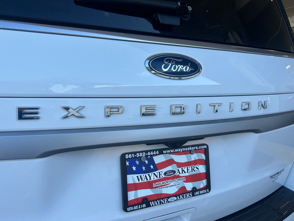 2022 Ford Expedition XLT photo 17