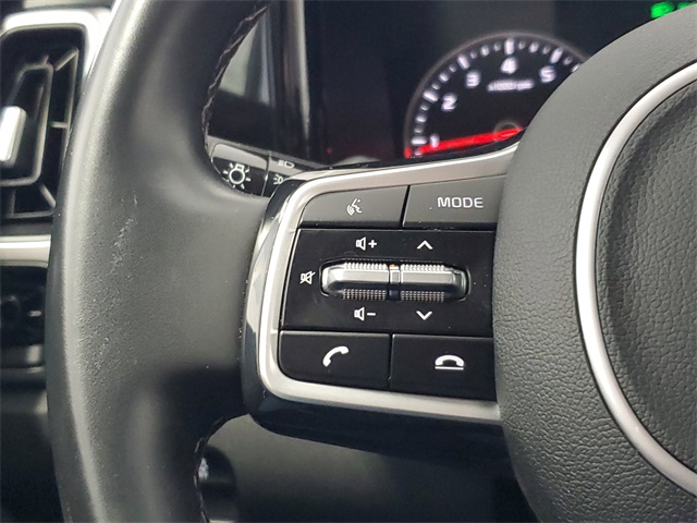 2022 Kia Sorento S photo 18