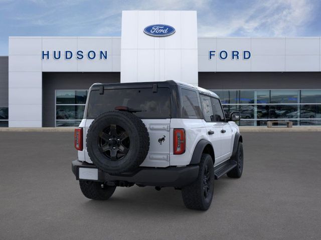 2025 Ford Bronco Outer Banks photo 7