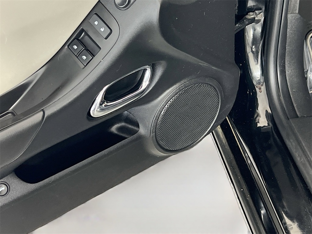 2014 Chevrolet Camaro 1LS photo 12
