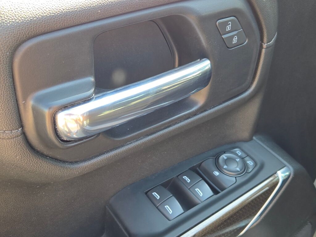 2022 Chevrolet Silverado 1500 LT photo 20