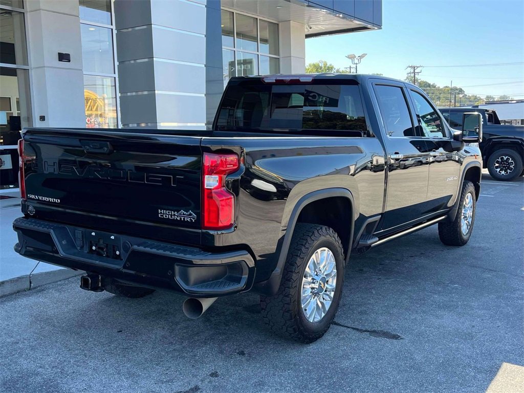 2022 Chevrolet Silverado 2500HD High Country photo 3