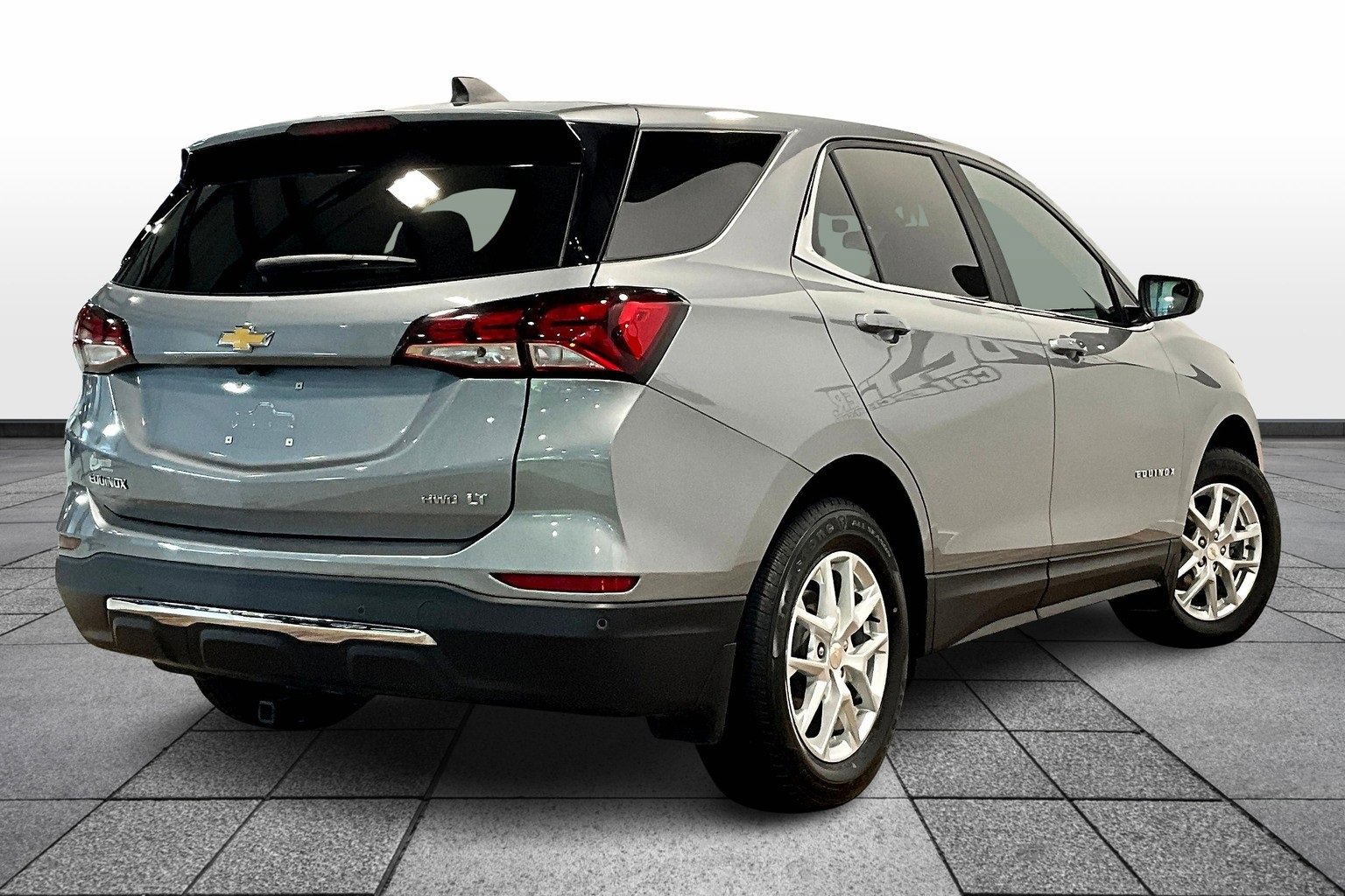 2023 Chevrolet Equinox LT photo 12