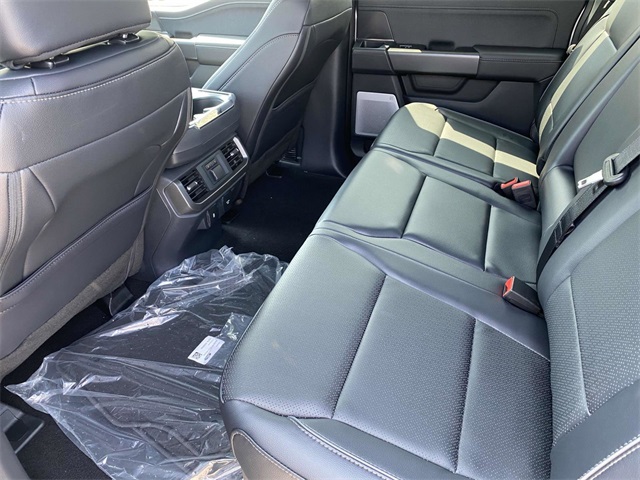 2025 Ford F-150 Lariat photo 7