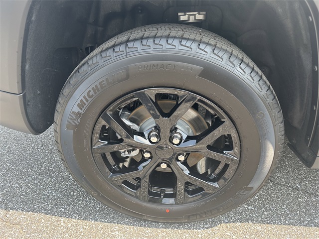 2025 Jeep Grand Cherokee Altitude photo 17