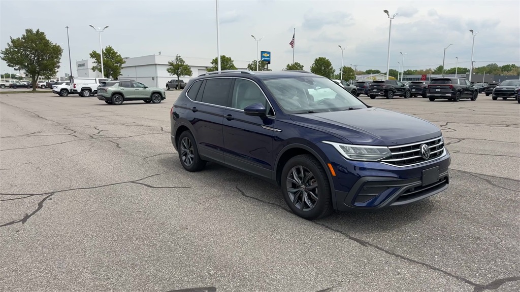 2023 Volkswagen Tiguan SE photo 11