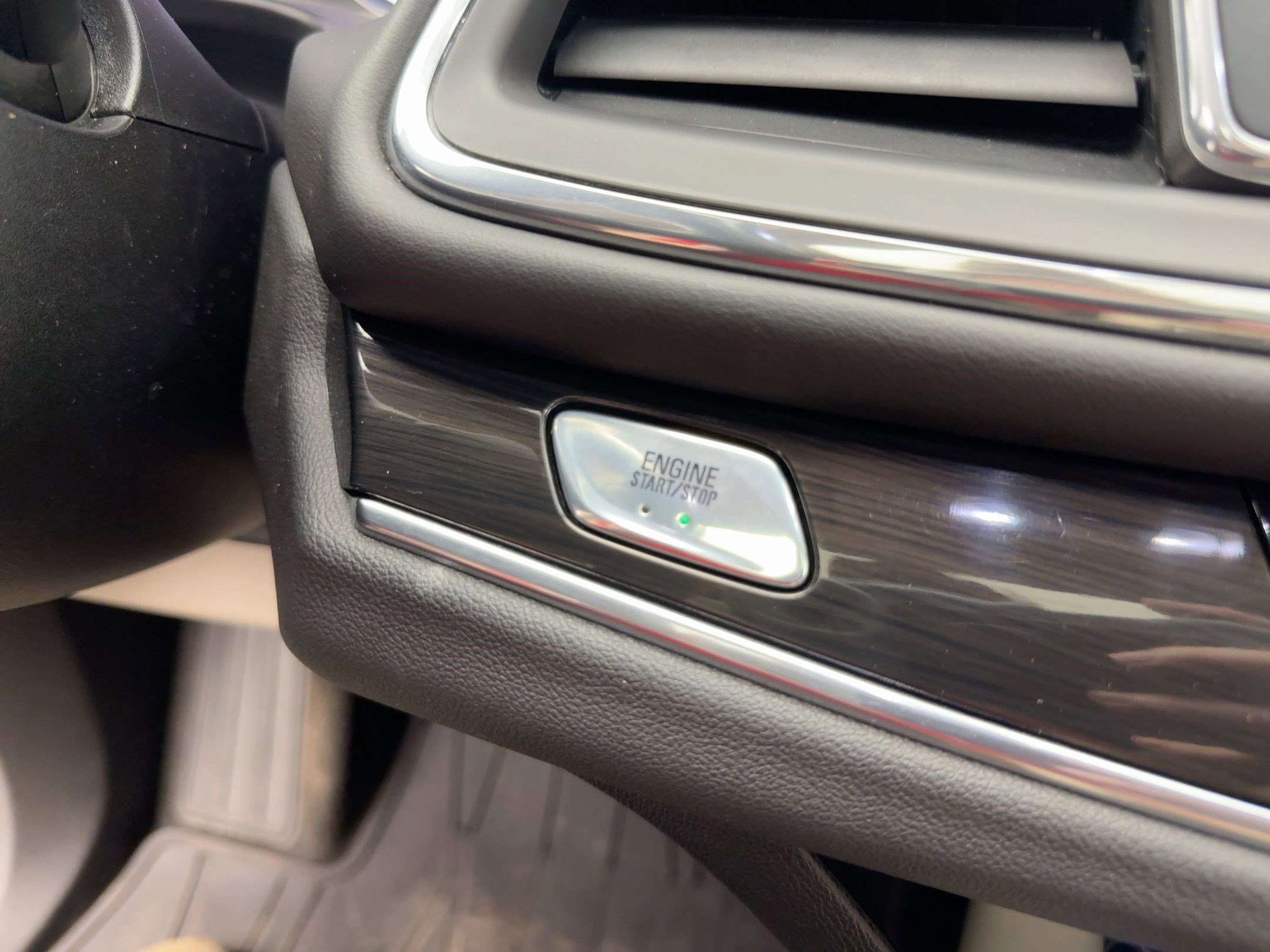 2020 Buick Enclave Premium photo 24