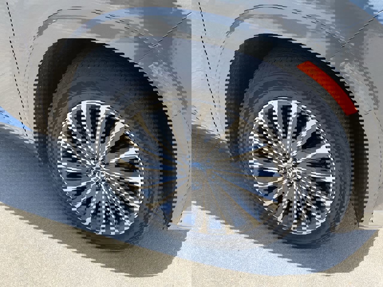 Used 2023 Hyundai Palisade Calligraphy with VIN KM8R74GE1PU615800 for sale in Kansas City