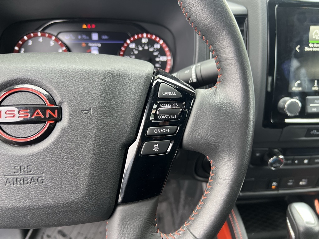 2024 Nissan Frontier PRO-4X photo 14