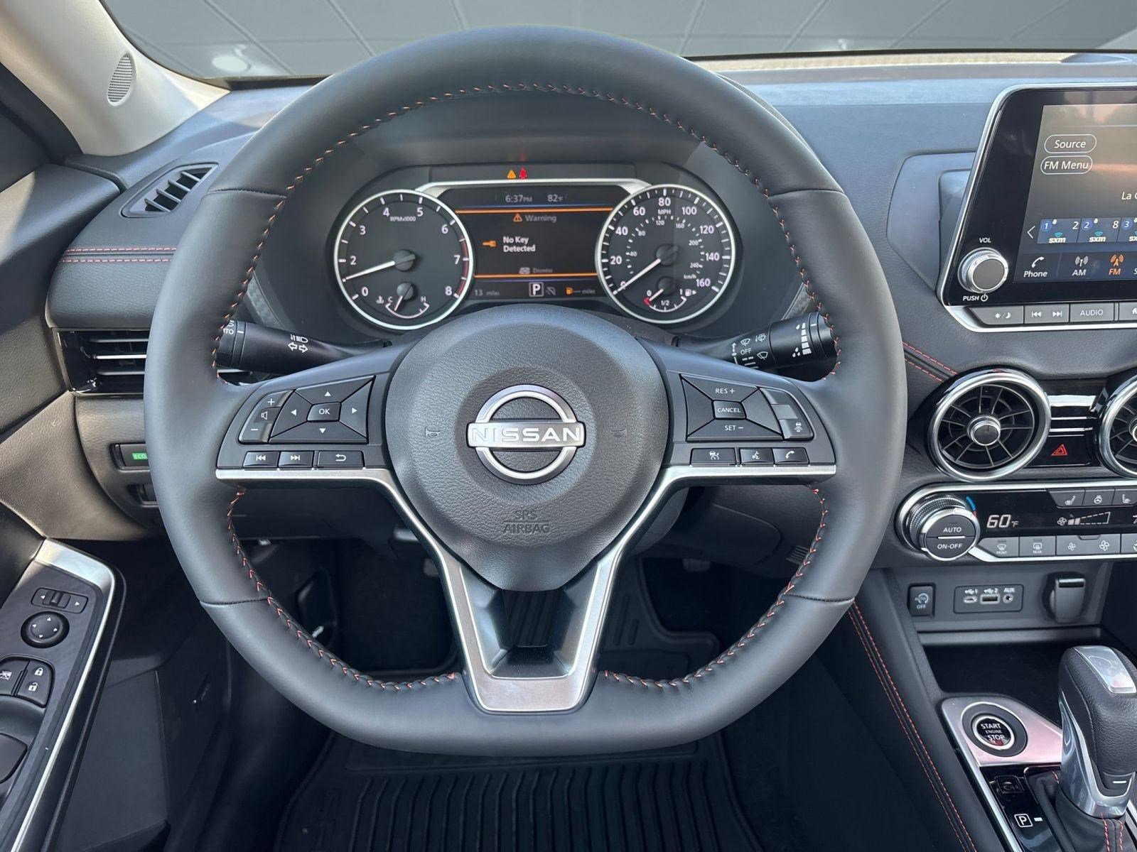2025 Nissan Sentra SR photo 18