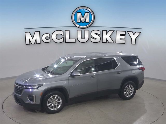 2023 Chevrolet Traverse LS's photo