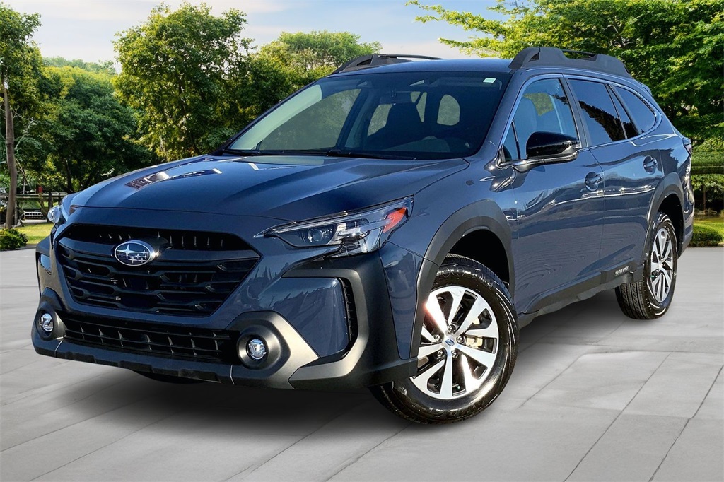 2025 Subaru Outback Premium's photo